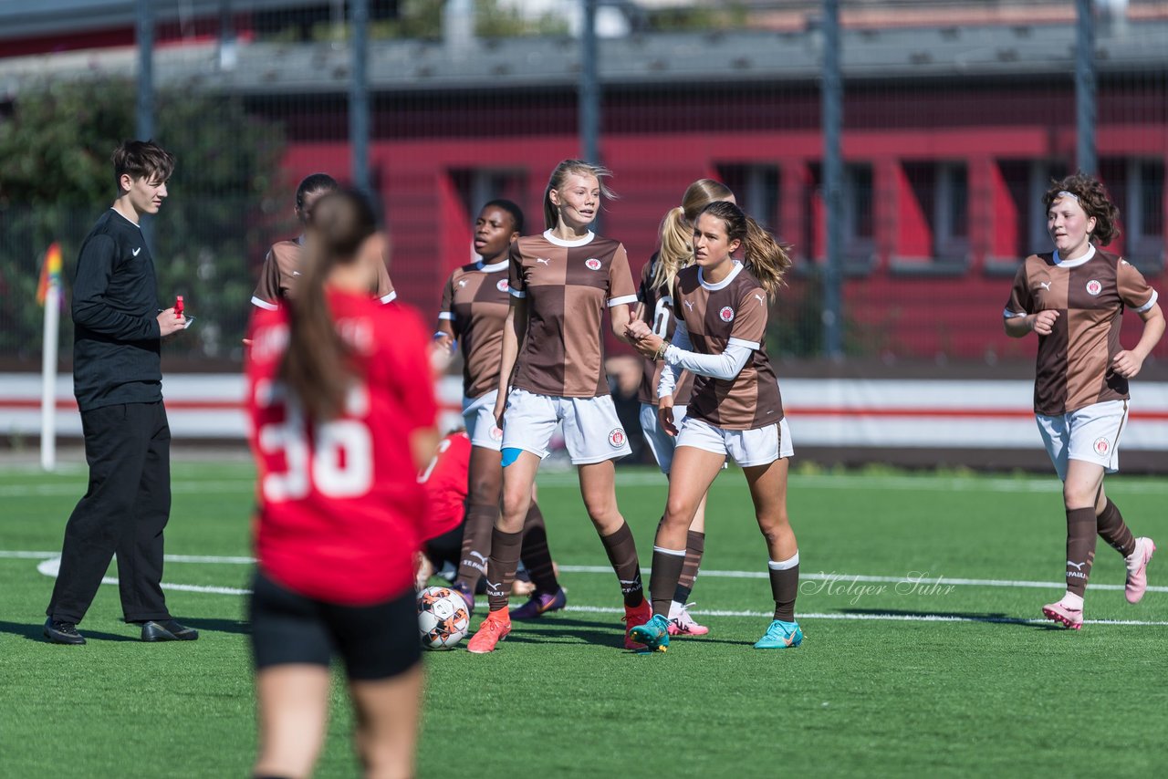 Bild 179 - wBJ FC St. Pauli - Eimsbuetteler TV : Ergebnis: 3:4